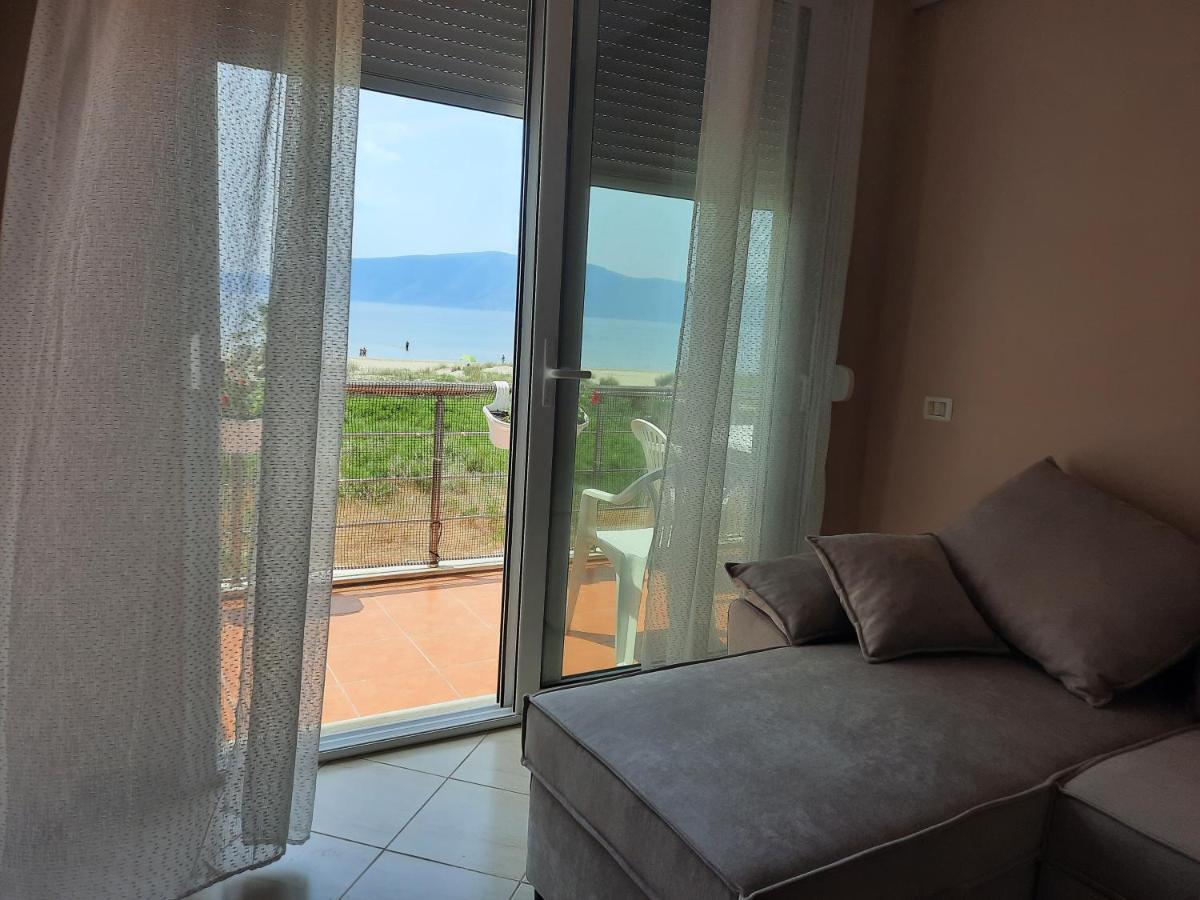Antea Apartment 3 Влёра Экстерьер фото