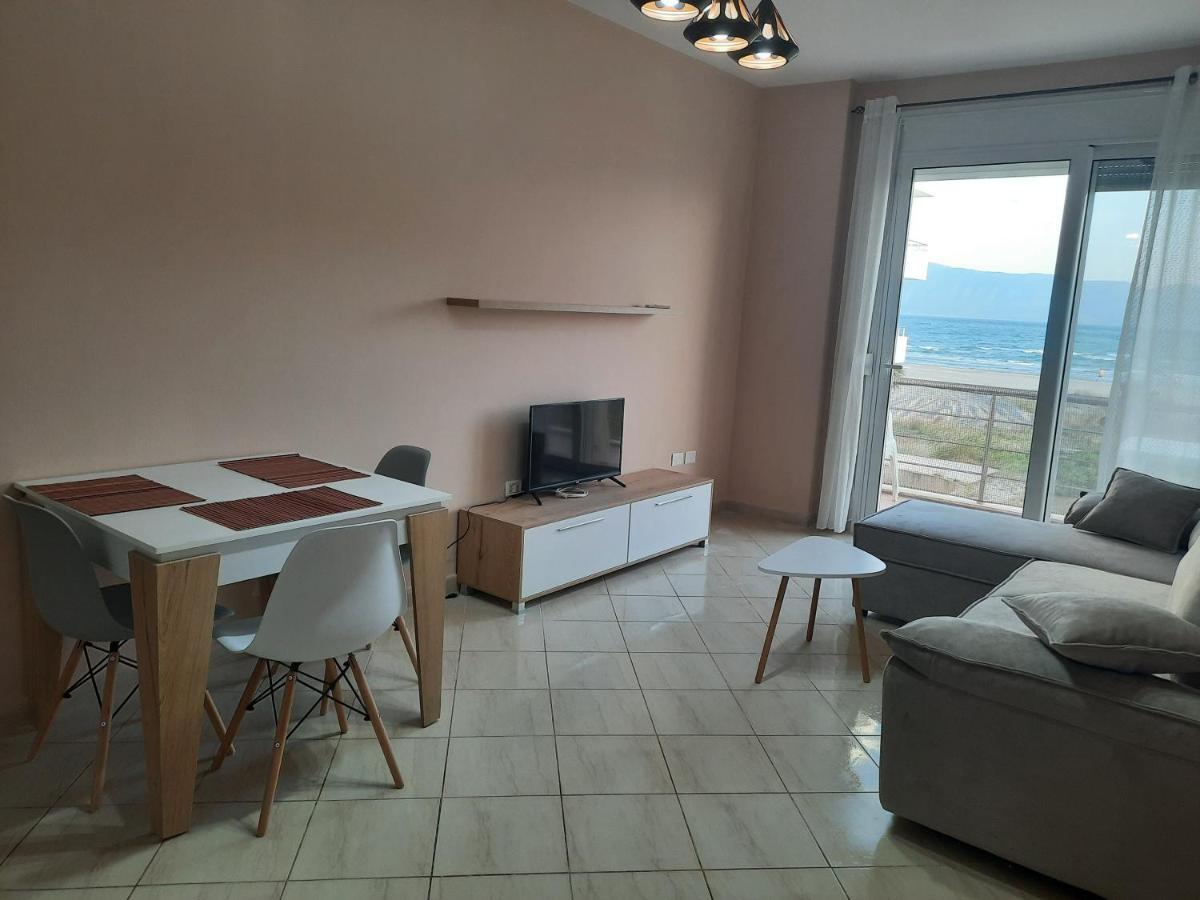 Antea Apartment 3 Влёра Экстерьер фото